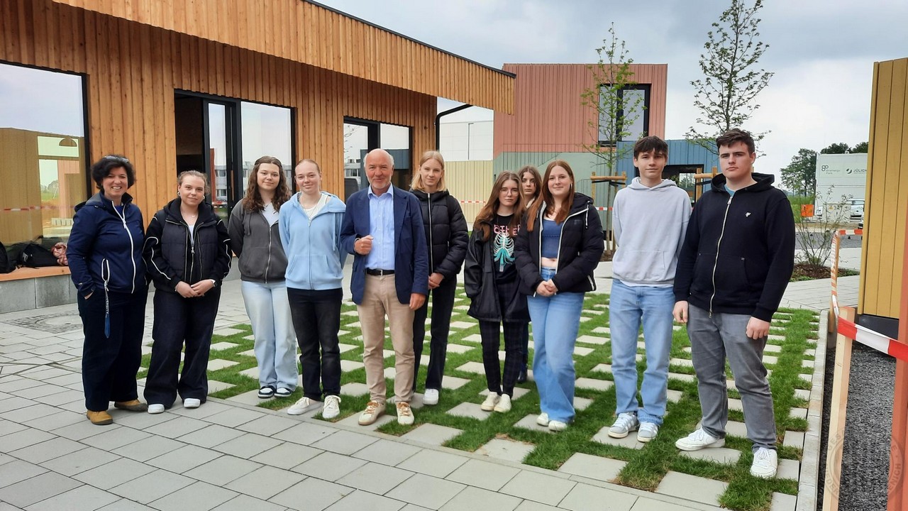 c Der Erdkundekurs mit Christiane Jeß zu Besuch im Brainenergy Park